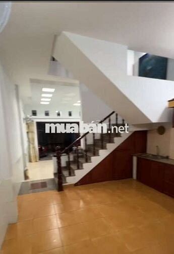 Cho thuê nhà hẻm ba gác Phan Huy ích phường 14 Quận Gò vấp
