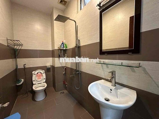 CHO THUÊ VĂN PHÒNG, ĐÃ CÓ SẴN BÀN GHẾ, WC RIÊNG, TRONG KHU CITYLAND