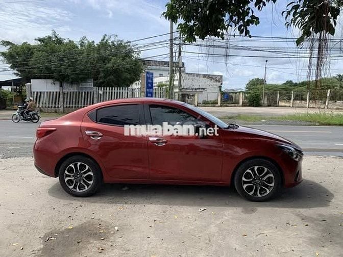 Mazda 2 sản xuất 2016 1.5AT sedan