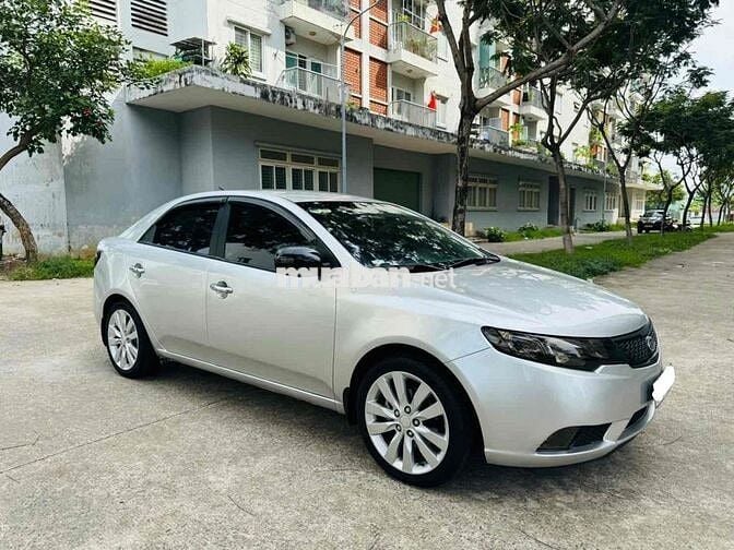 Kia Cerato 2009 1.6 MT