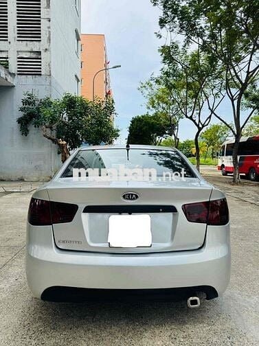 Kia Cerato 2009 1.6 MT