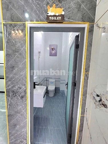 Bán gấp căn nhà tâm huyết Đoàn Văn Bơ - 50m2 - 3tỷ780 TL- bao sang tên
