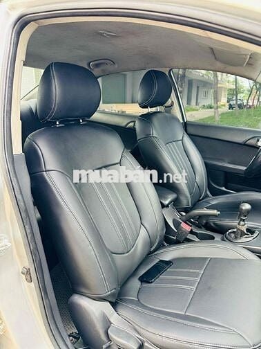 Kia Cerato 2009 1.6 MT