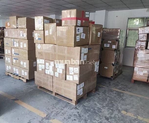 Cần Thêm 03 bạn: phụ kho, đóng gói và dán tem ( Tuyển chính chủ )