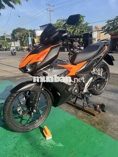 Wyunner V2 lướt 9000cay .Sip xe toàn quốc