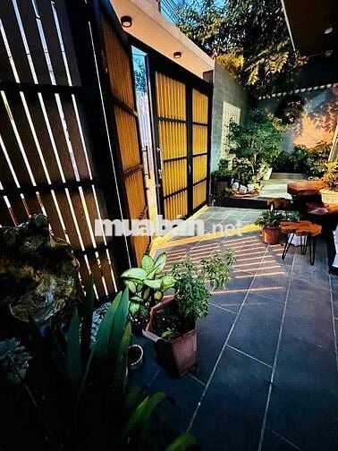 Nhà cho thuê hẻm Trần Hưng Đạo 110m2- 3pn – P10