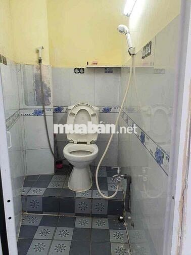 NHÀ TX52. TRỆT LẦU 2PN 2WC. ( SẠCH ĐẸP ) ĐƯỜNG XE HƠI