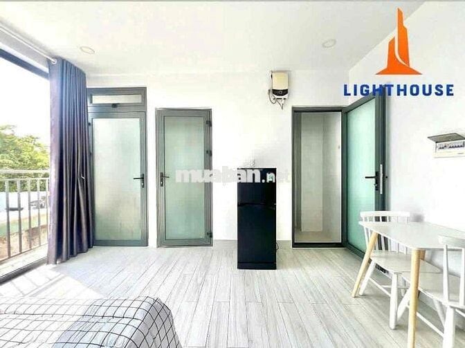 CHO THUÊ PHÒNG BAN CÔNG THOÁNG MÁT FULL NỘI THẤT NGAY DƯƠNG QUÃNG HÀM