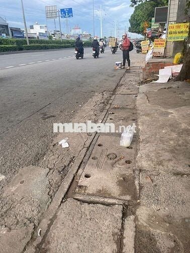 Cho thuê nhà quốc lộ 1 gần cầu vượt tân thời hiệp