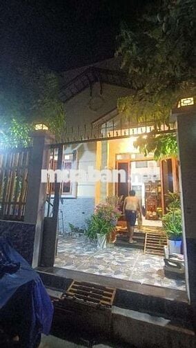 ​💥 Biệt Thự Quận Bình Tân - Siêu Hiếm - Ngang 8m . Xe Hơi Trong Nhà