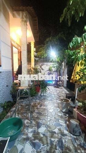 ​💥 Biệt Thự Quận Bình Tân - Siêu Hiếm - Ngang 8m . Xe Hơi Trong Nhà