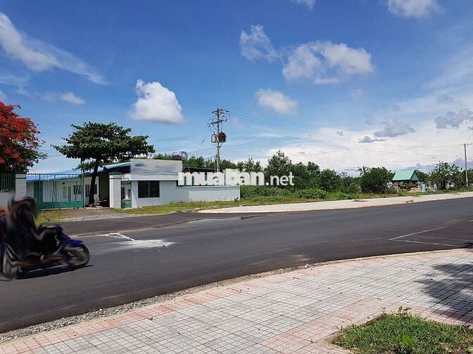 100m mặt tiền 20300m2 đường Hùng Vương - Phước Bửu - Xuyên Mộc