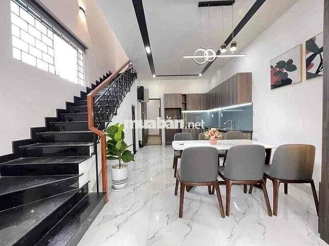 🔥 CHỦ BÁN GẤP – NHÀ LẦU MẶT TIỀN NGAY SÂN GOLF LONG THÀNH GẦN SBAY LT