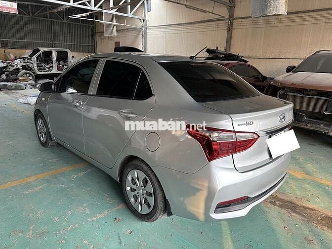 Bán Hyundai i10 2018 Sedan 1.2 MT - odo 120000 km