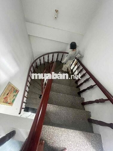 BÁN NHÀ BÀ ĐIỂM , KẾ BÊN NHÀ THỜ BĐ Gần Ngây Chợ  Có 3pn/4wc