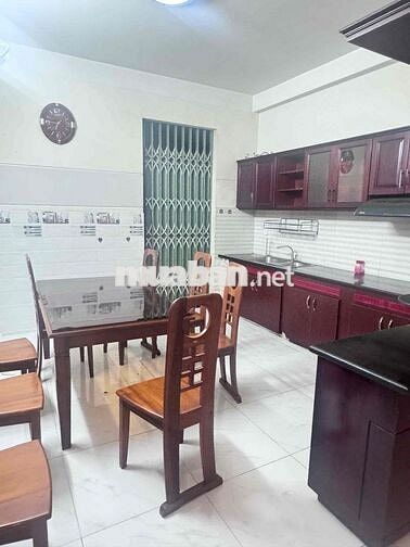 Quận 11 - minh phụng - hẻm 323/ 1 trệt 1 lửng 2 lầu - ST - 4 phòng