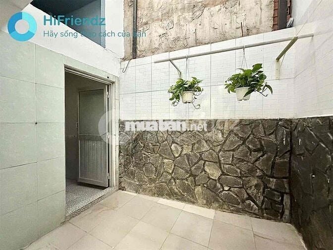 CHDV 1 PHÒNG NGỦ TÁCH BẾP RỘNG 50m2 GẦN NGAY CÔNG VIÊN LÀNG HOA