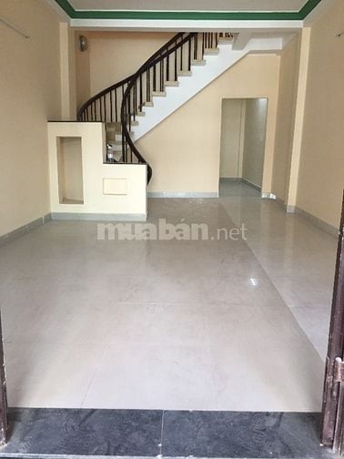 Nhà cho thuê nguyên căn 20tr/ tháng, 4.3x 16m, hẻm xe hơi 7m