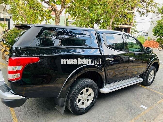 Mitsubishi Triton 2019 4x2 MT cực đẹp - 92000 km