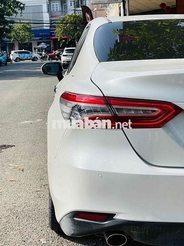 Toyota Camry 2020 2.5G - 80000 km