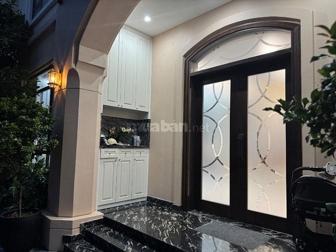 Bán BT ,210m , 2 Vinhome OCP 2, Căn Góc Đơn Lập, Nhìn Sông, VườnHoa