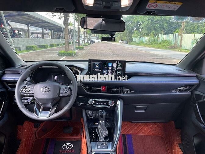 Toyota Yaris Cross 2025 - 9600 km