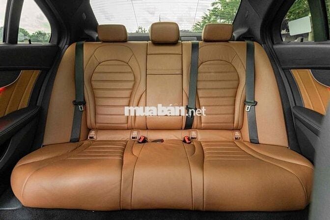 Mercedes Benz C Class 2021 C 300 AMG - 24000 km