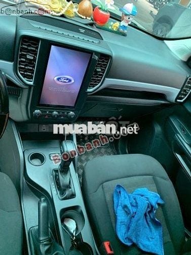 Ford Ranger XLS 2.0L 4x2 AT 2022