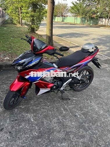 ra đi winner v2 đẹp keng máy im