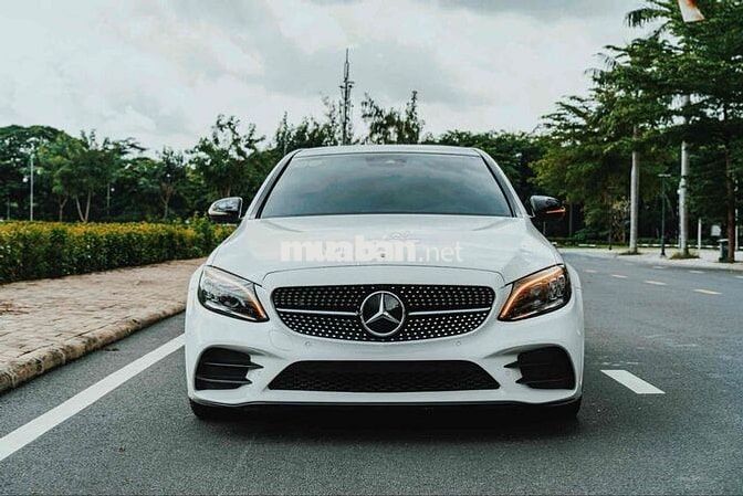 Mercedes Benz C Class 2021 C 300 AMG - 24000 km