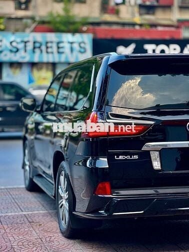 Lexus LX570 Trung Đông 2016