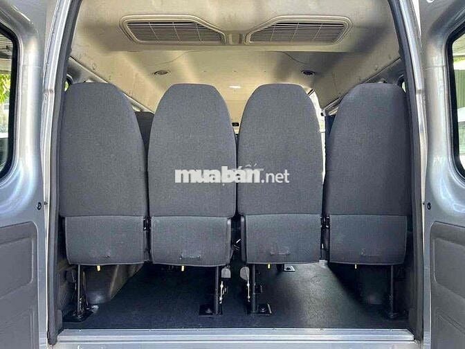 FORD TRANSIT 16 CHỖ – ĐỜI 2023 – XE GIA ĐÌNH