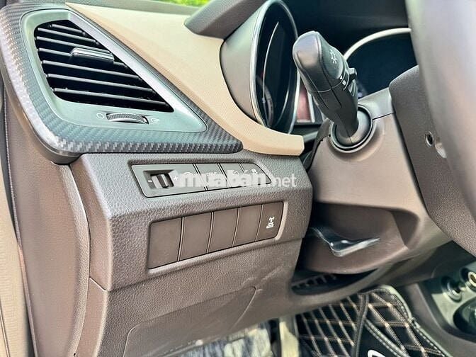 Hyundai SantaFe 2.2L CRDI AWD 2018 đkld 2019