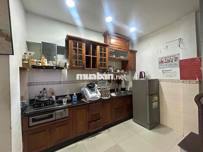 VĂN PHÒNG HOẶC MẶT BẰNG KINH DOANH