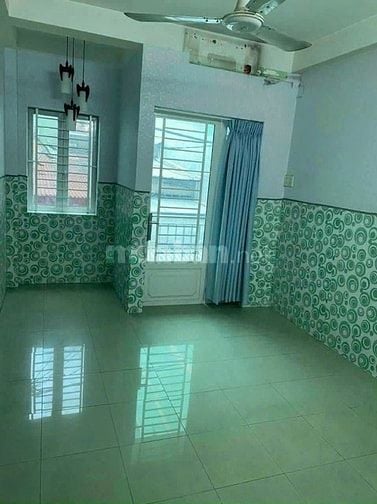Cho thuê nhà hẻm 4m Lò Siêu, P.16, Q.11 giá 11tr