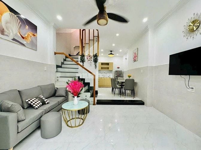 Siêu phẩm nhà đẹp 2tỷ 990 nhà 67m² đường D3, P25, Bình Thạnh.Xây 4tầng