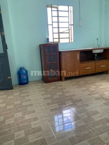 Phòng 28m2 mặt tiền huỳnh tấn phát(1 phòng khách,1 phòng ngủ)
