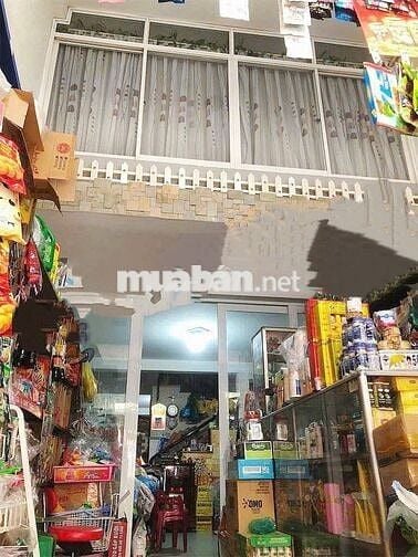 Cô Năm Cần Bán nhà Tạp hóa, ngay Chợ Bình Chánh, 1ty450tr