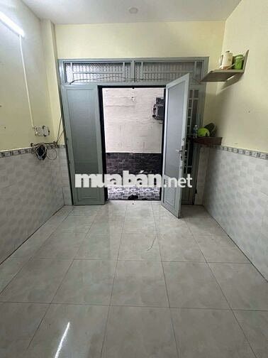 Cho thuê nhà nguyên căn hẻm 30 Lâm Văn Bền