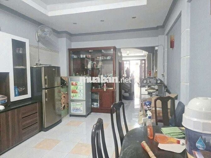 Nhà 4 tầng, 4PN, 4WC, 3.8x20, 76m2 18,3 tỷ tại Dương Bá Trạc, p1, Q8