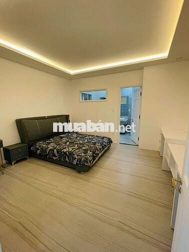 CỰC HOT Q3! Thuê nhà 100C Cao Thắng Quận 3. Nhà Mới , DTSD 400m2