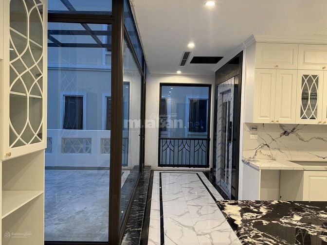 Bán BT ,210m , 2 Vinhome OCP 2, Căn Góc Đơn Lập, Nhìn Sông, VườnHoa