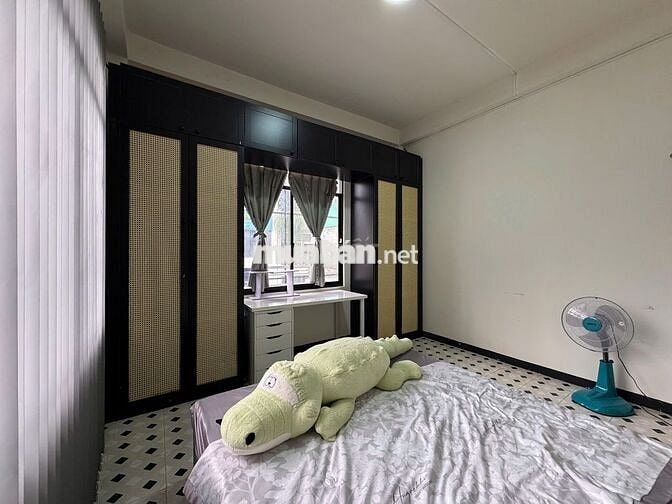 CĂN HỘ 1 PHÒNG NGỦ BANCONG 50m2 - mặt tiền cạnh Nguyễn Thị Minh Khai
