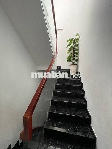 NHÀ 3 TẦNG HXH,XUÂN THỚI SƠN,HM –1Trệt2Lầu+ST - 4PN3WC