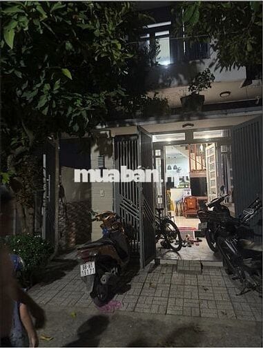 NHÀ 3 TẦNG HXH,XUÂN THỚI SƠN,HM –1Trệt2Lầu+ST - 4PN3WC