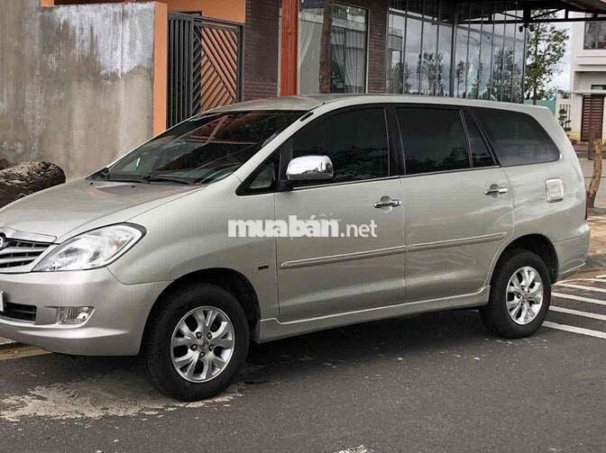Toyota Innova 2006 G - 188 km
