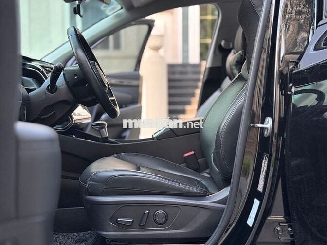 Hyundai Tucson 2023 2.0 AT Đặc biệt - 28000 km
