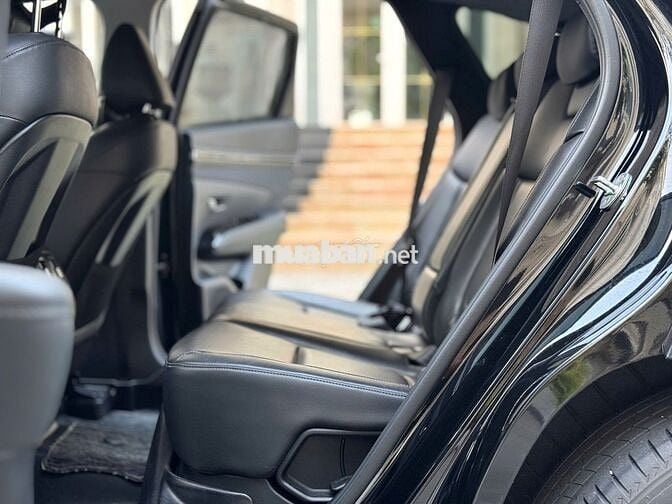 Hyundai Tucson 2023 2.0 AT Đặc biệt - 28000 km