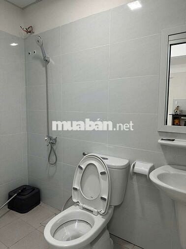 CHO THUÊ CĂN HỘ NAM LONG CENTRAL LAKE 57M2 SĂN NỘI THẤT 6TR/THÁNG