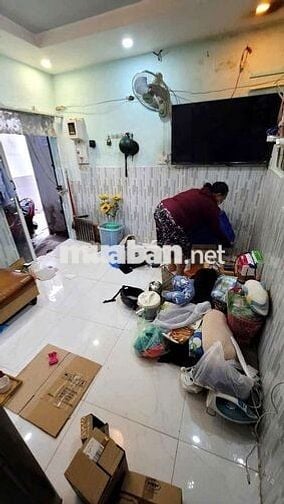Cho thuê nhà  nguyên  căn hẻm phạm thế hiển F4 ,Q8
